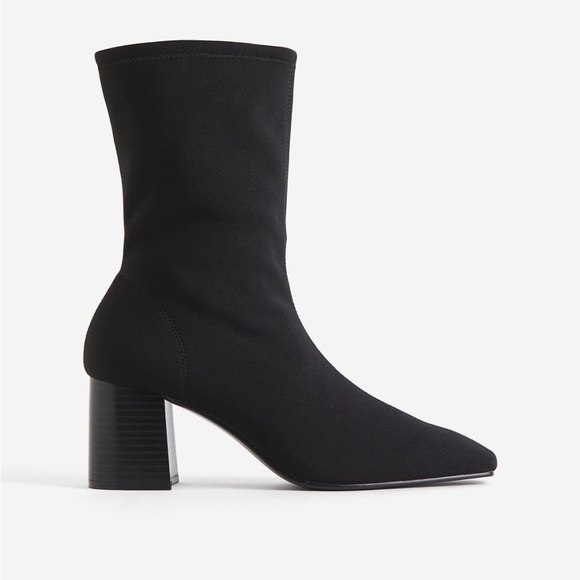 Sock Boots - Picture 2 of 6